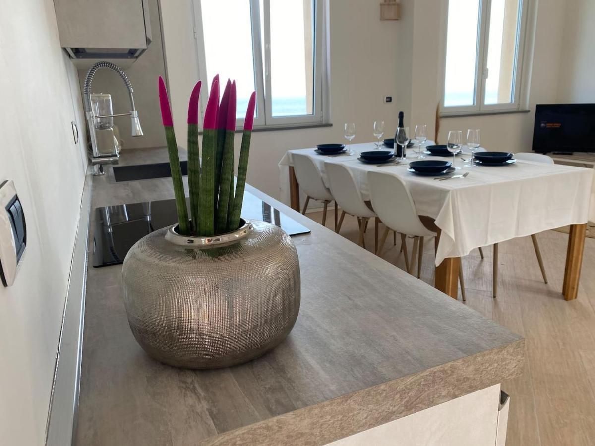 Incanto Sul Mare Con Enorme Terrazza E Piscina Cervo Dış mekan fotoğraf
